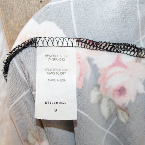 42pops Floral Two-Pocket Mini Dress - Picture 8 of 11